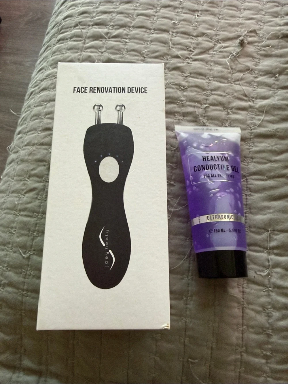 Joey Healy face renovation device NWT microcurrent device
